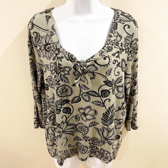 Hanna Andersson Floral Tie Front Top Green Large - Picture 12 of 12